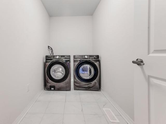 Townhouse for rent in Ayr, North Dumfries