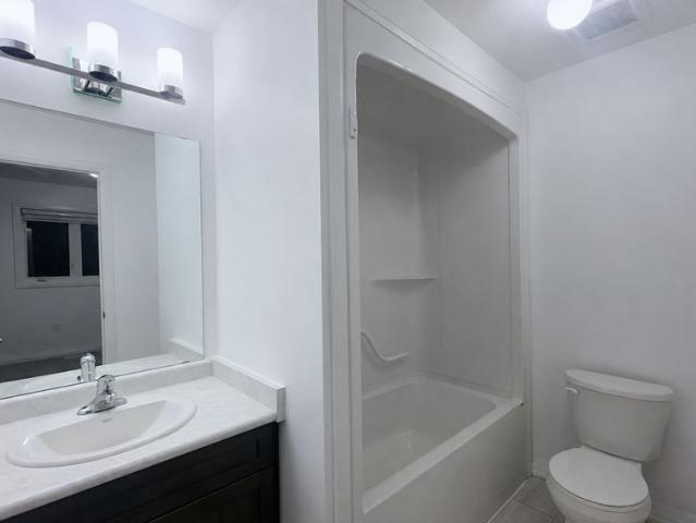 Townhouse for rent in Niagara, Ontario