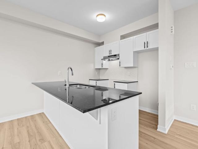 Townhouse for rent in Mulhurst Bay, Ontario