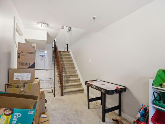 Townhouse for rent in Russell, Ontario