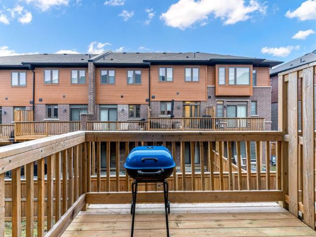 Townhouse for rent in Ancaster, Ontario