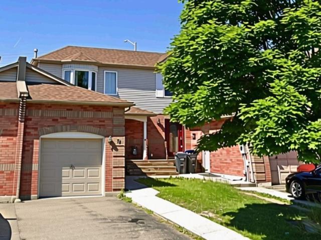 Townhouse for rent in Brampton, Golden Horseshoe