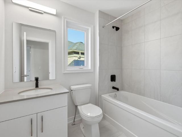 Townhouse for rent in Ancaster, Ontario
