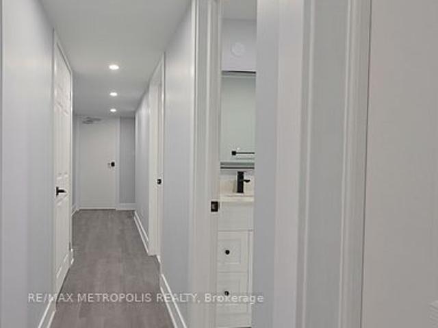 Apartment for rent in York, Ontario