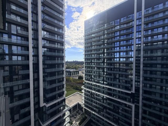 Apartment for rent in Richmond Hill, Golden Horseshoe