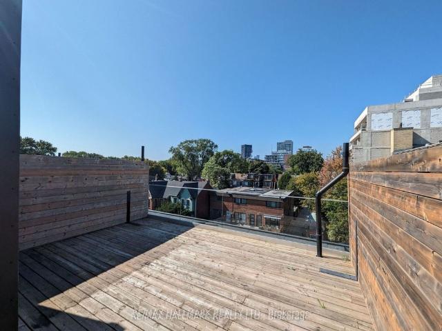 Townhouse for rent in Woburn, Ontario