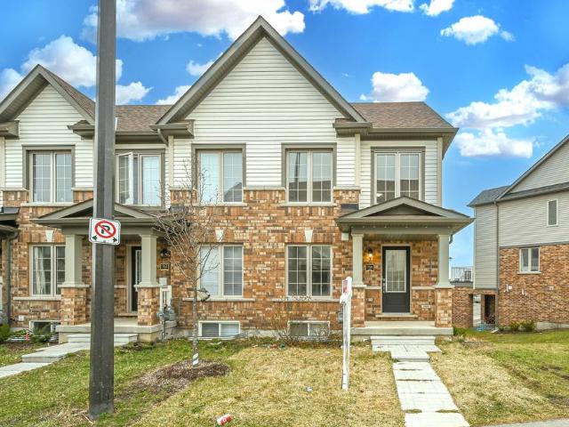 Townhouse for rent in Cambridge, Southwestern Ontario