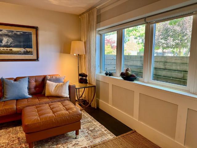 Apartment for rent in Etobicoke—Lakeshore, Toronto