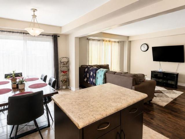 Townhouse for rent in Niagara, Ontario