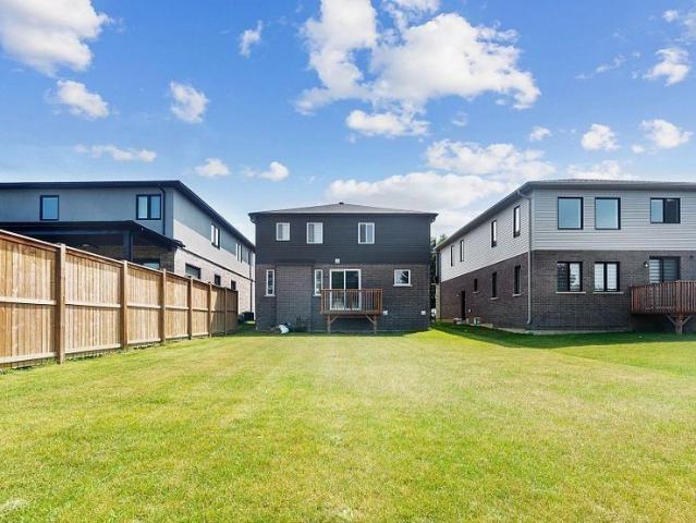 House for rent in Niagara Falls, Golden Horseshoe