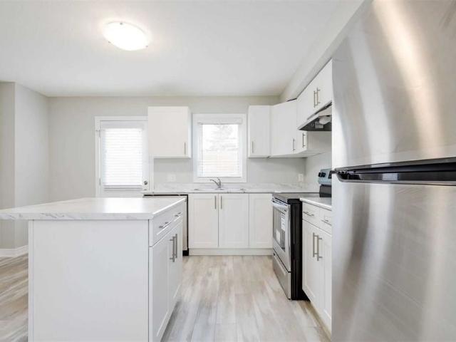 Townhouse for rent in Niagara Falls, Golden Horseshoe