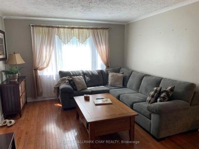 House for rent in New Tecumseth, Ontario
