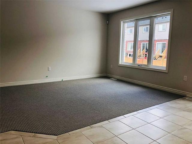 Townhouse for rent in Niagara Falls, Golden Horseshoe