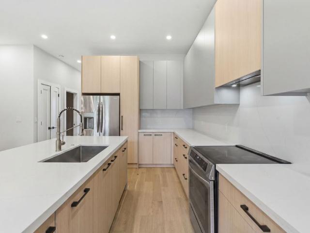 Townhouse for rent in Parry Sound, Ontario