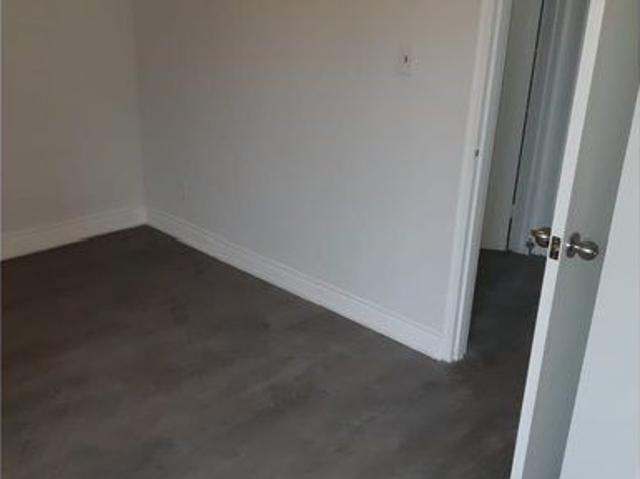 Apartment for rent in Ancaster, Ontario