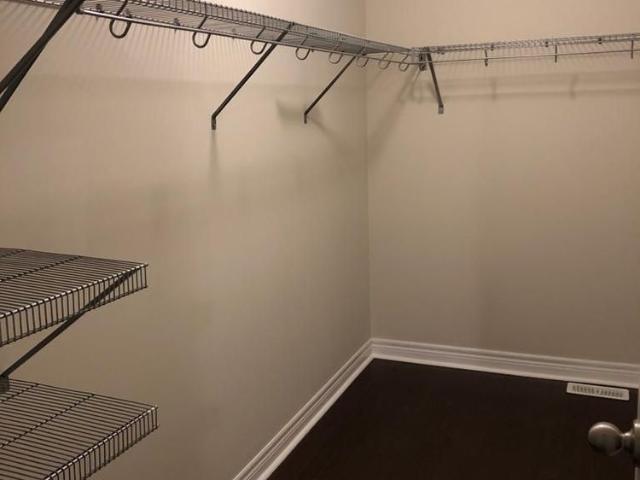 Townhouse for rent in Georgina, Ontario