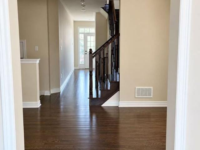 Townhouse for rent in Richmond Hill, Golden Horseshoe