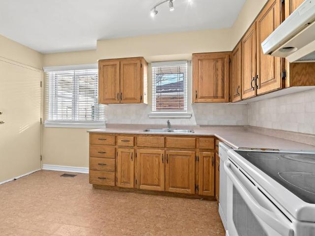 House for rent in Georgetown, Golden Horseshoe