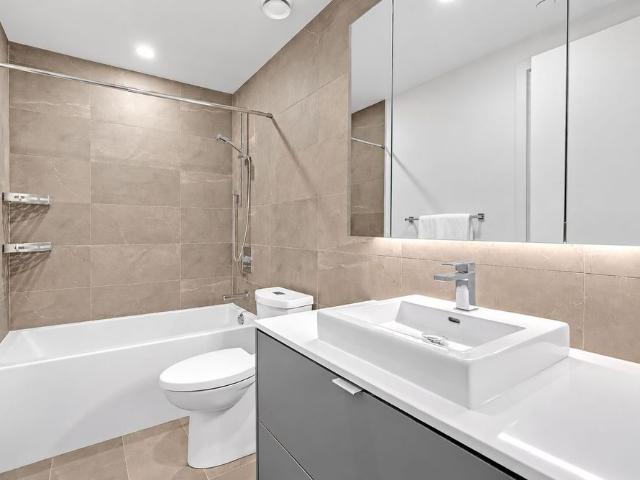 Apartment for rent in Etobicoke—Lakeshore, Toronto