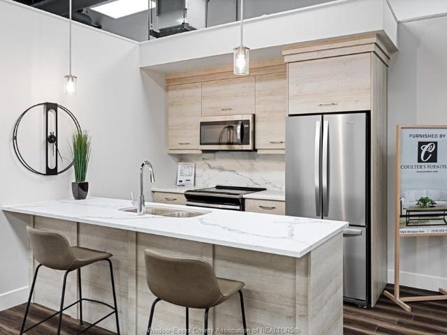 Apartment for rent in Lakeshore, Southwestern Ontario