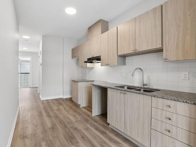 Apartment for rent in Hiawatha Park, Ottawa
