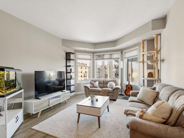 Apartment for rent in Mulhurst Bay, Ontario