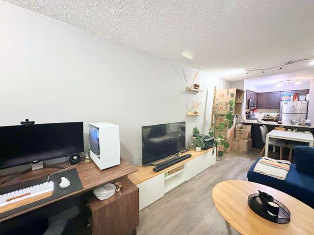 Apartment for rent in Davenport, Toronto