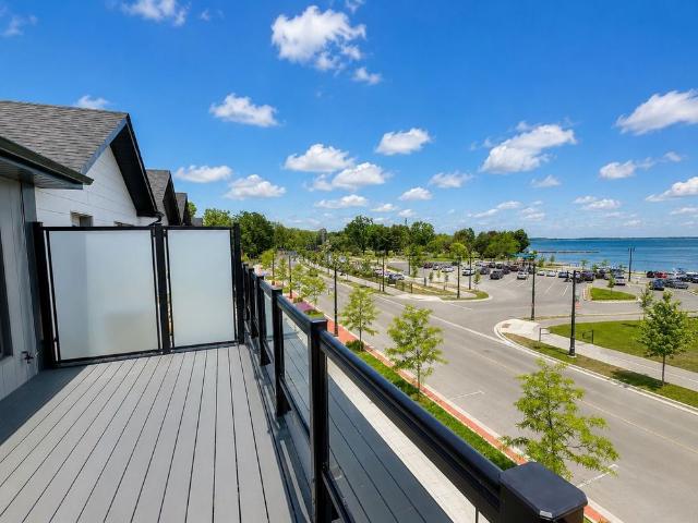 Townhouse for rent in Ramara, Ontario