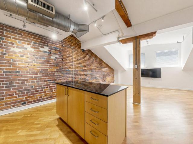 Apartment for rent in Woburn, Ontario