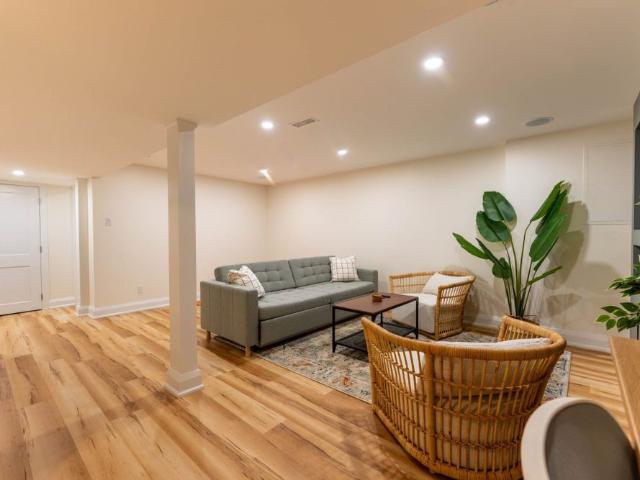 Townhouse for rent in Mulhurst Bay, Ontario