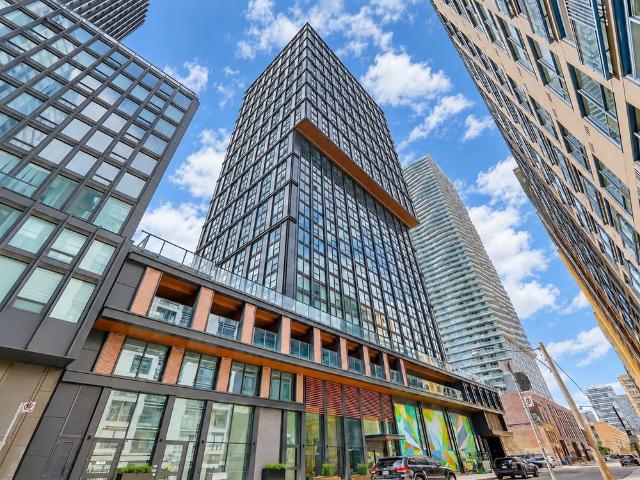 Apartment for rent in Toronto Centre, Toronto