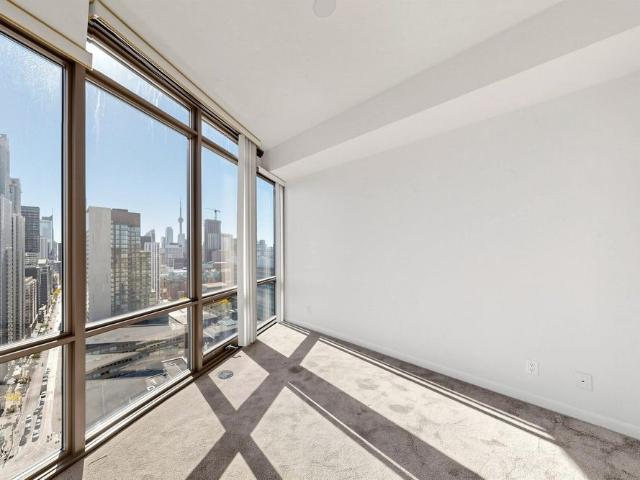Apartment for rent in Toronto Centre, Toronto