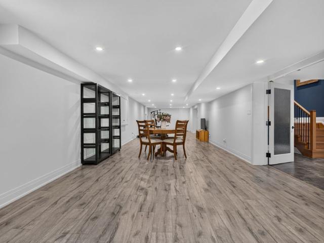 Apartment for rent in Mono, Central Ontario