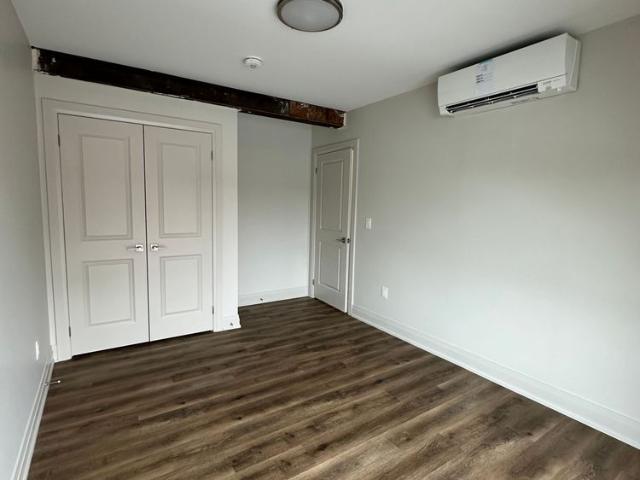 Apartment for rent in Ancaster, Ontario