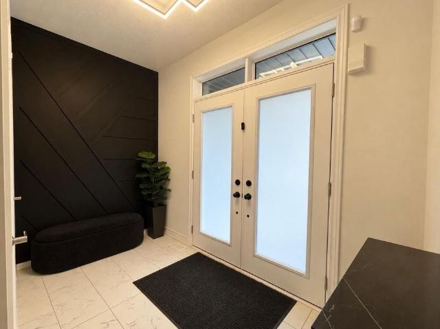 Townhouse for rent in Whitby, Golden Horseshoe