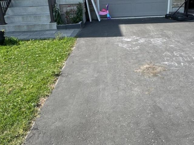 Apartment for rent in Whitby, Golden Horseshoe