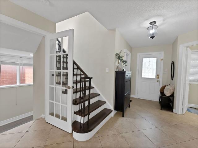 House for rent in Whitby, Golden Horseshoe