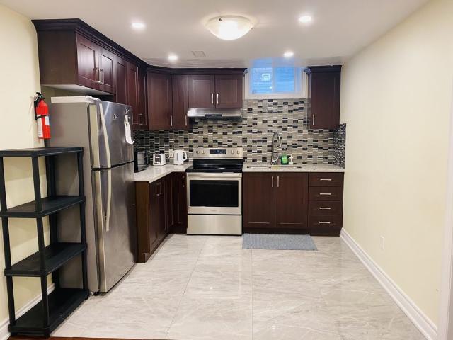 Apartment for rent in Taunton, Oshawa