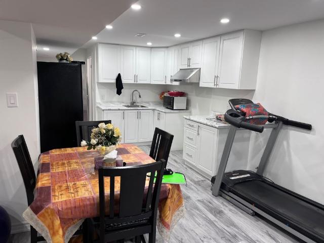 House for rent in Hamilton, Golden Horseshoe