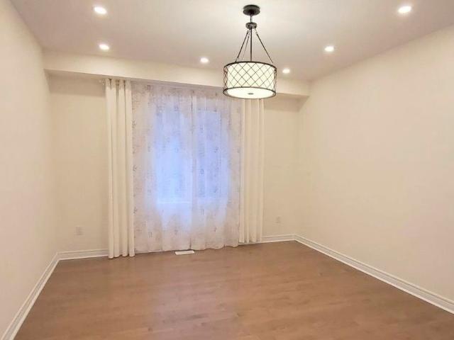 House for rent in Brampton, Golden Horseshoe