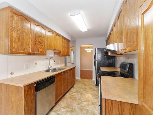 Townhouse for rent in Barrhaven East, Ottawa