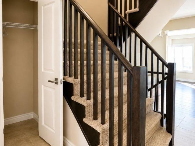 Townhouse for rent in Harmony Hall II, Hamilton