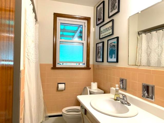 House for rent in Burlington, Ontario