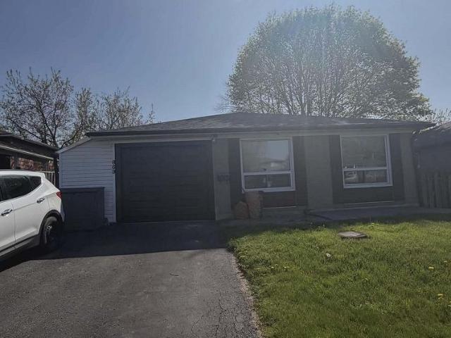 Apartment for rent in Bay Ridges, Pickering