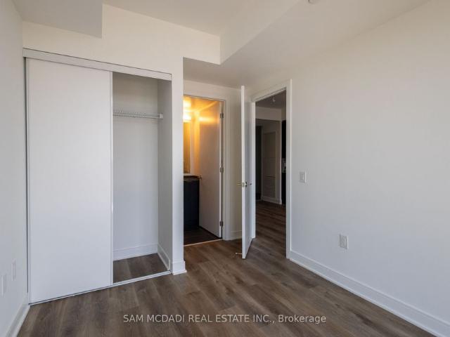Apartment for rent in Cooksville, Mississauga