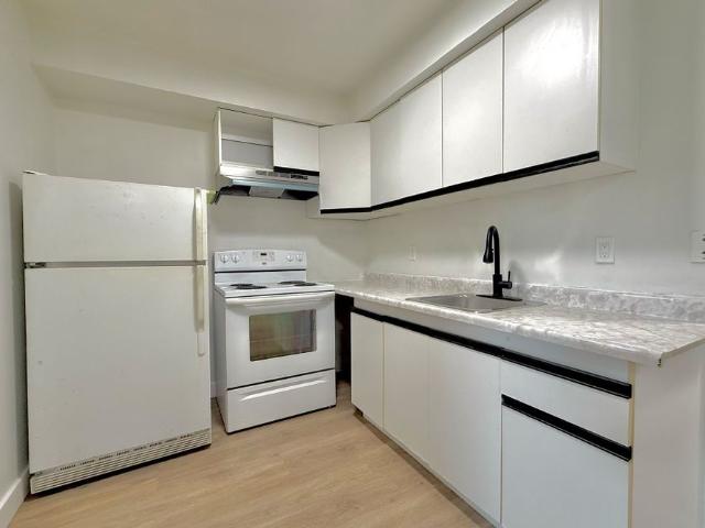 Apartment for rent in Strathroy-caradoc, Ontario