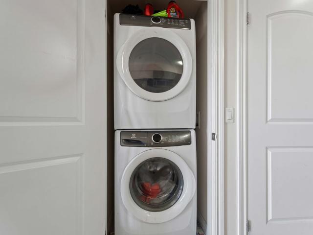 Apartment for rent in Ancaster, Ontario