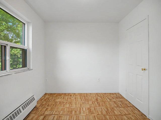 Apartment for rent in Lakeview, Oshawa
