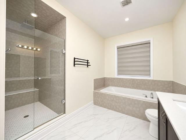 House for rent in Brampton, Golden Horseshoe