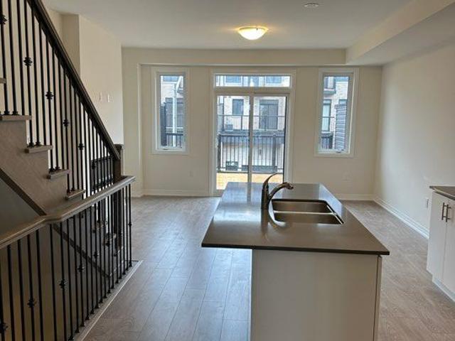 Townhouse for rent in Barrie, Ontario